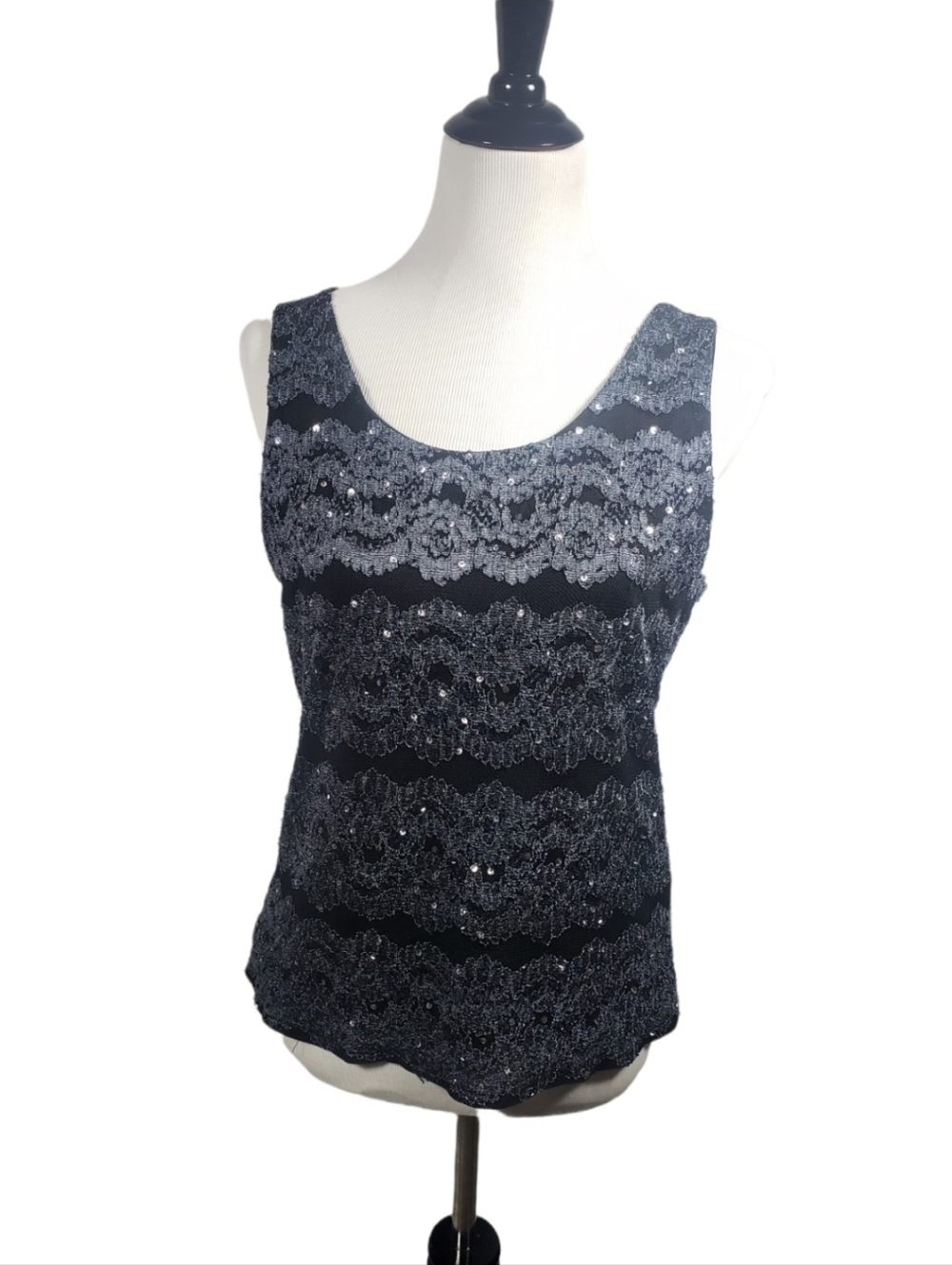 JS Boutique Women's Size Large Sleeveless Black & Blue Sequinned Top Gently Used
